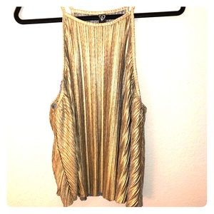 Gorgeous monochrome Top